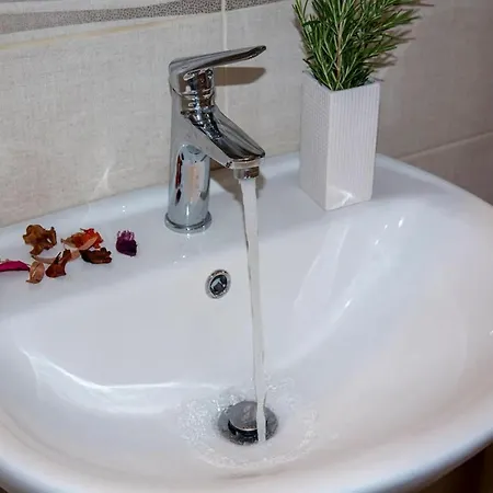 Attractive With Shared Pool بيت للعطل